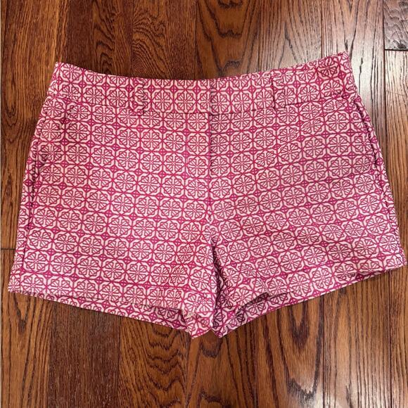 LOFT Pants - Ann Taylor Loft Ladies 4 Hot Pink White Geometric Shorts Pockets